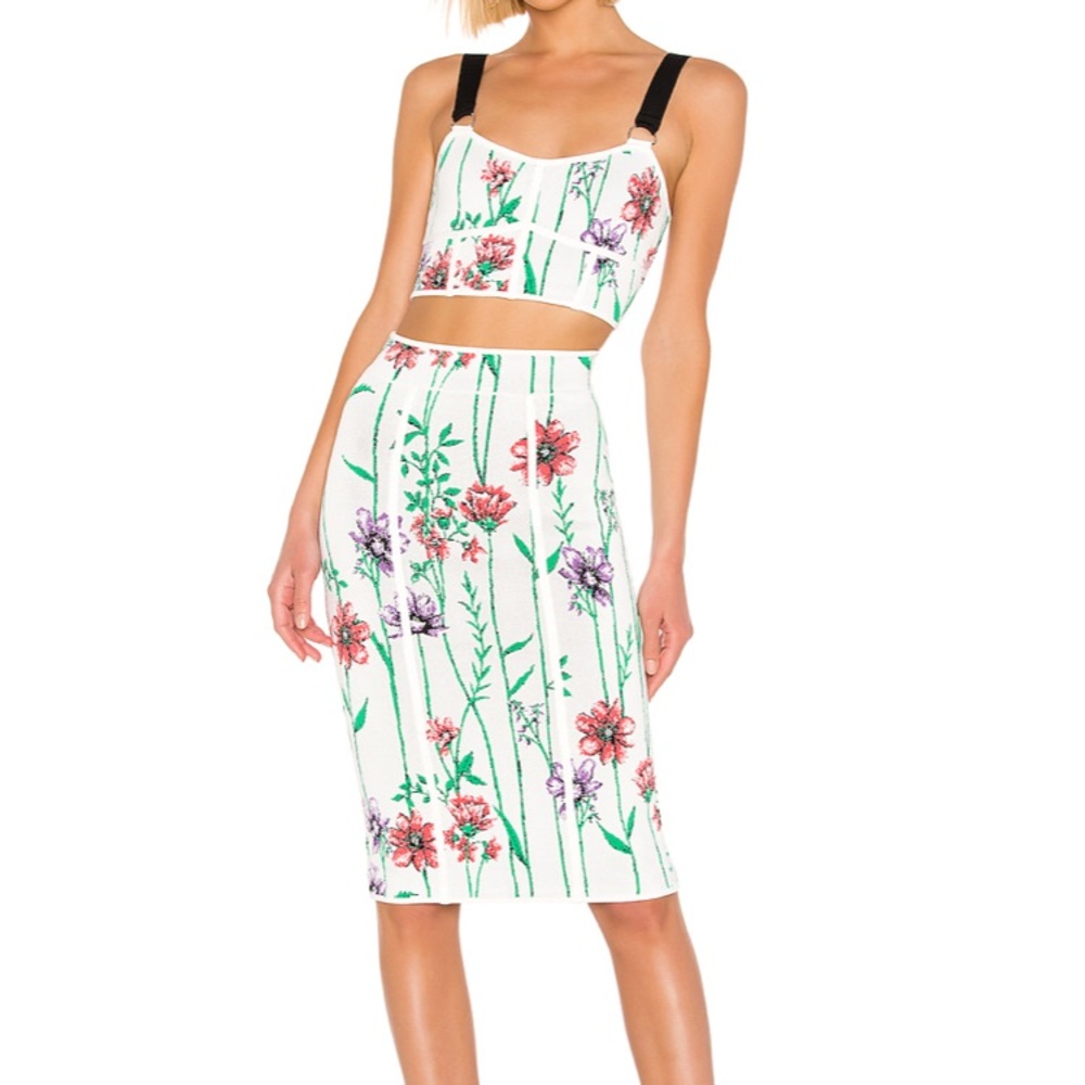 BCBG MaxAzria Cropped Knit Top